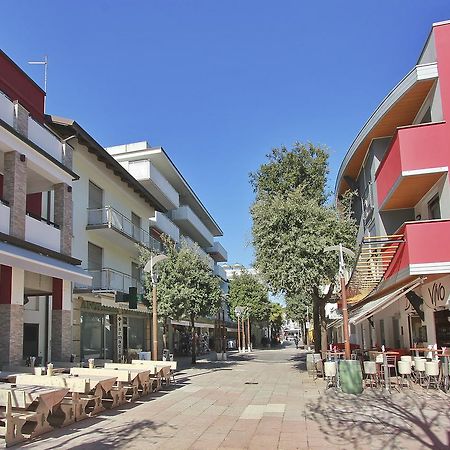 Attico Udine Apartment Lignano Sabbiadoro Luaran gambar