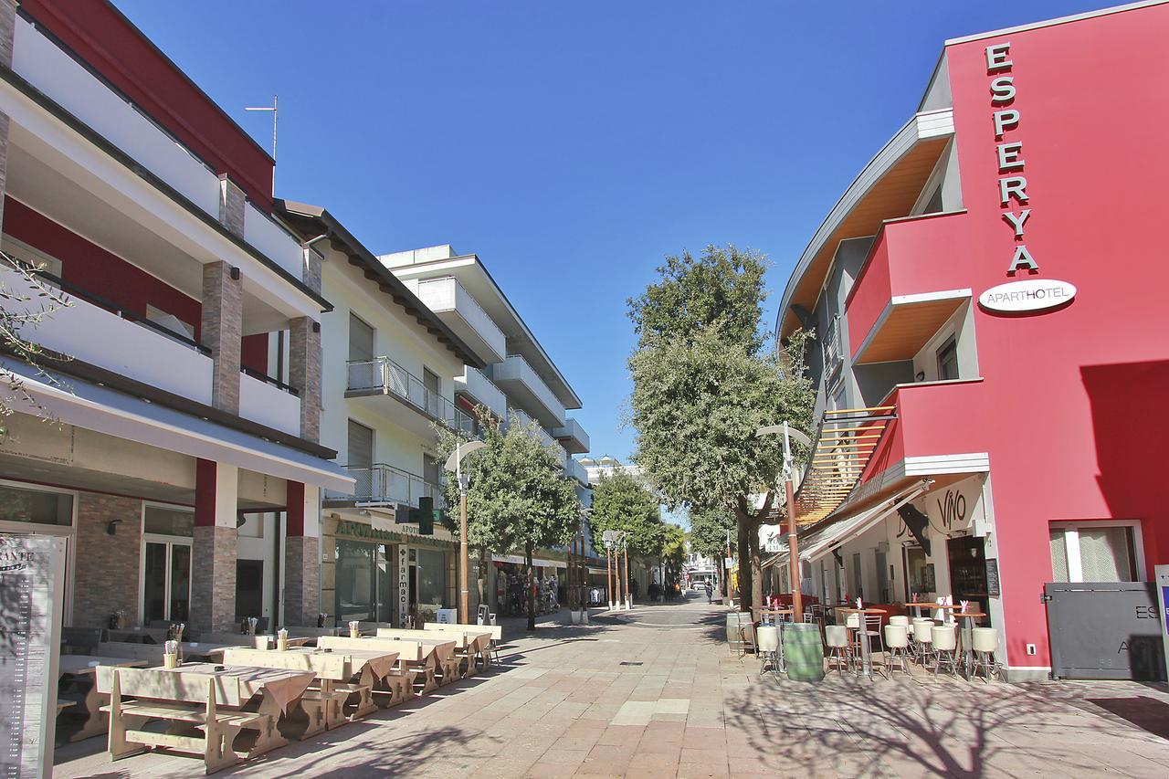 Attico Udine Apartment Lignano Sabbiadoro Luaran gambar