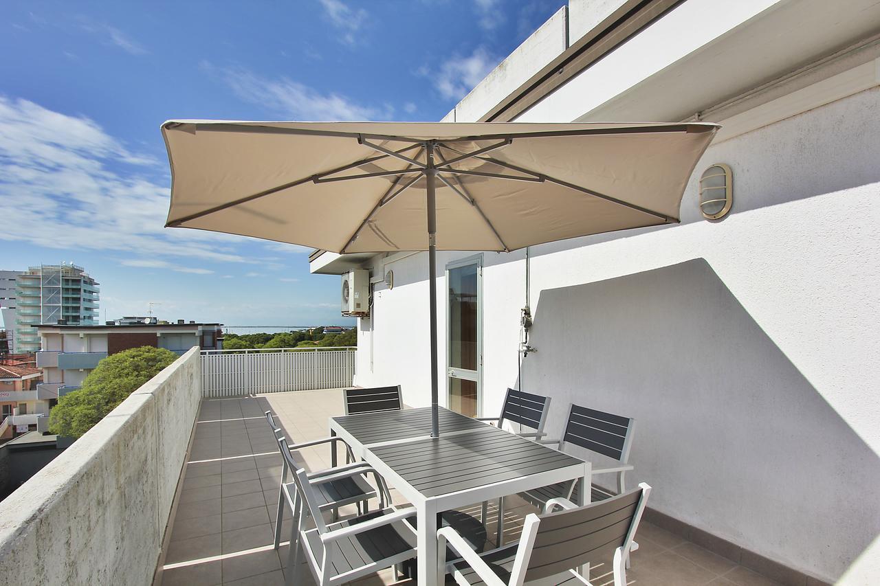 Attico Udine Apartment Lignano Sabbiadoro Luaran gambar
